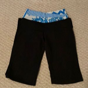 Lululemon yoga pants